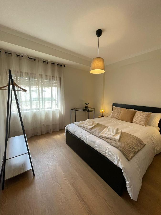 ויאנה דו קסטלו B Apartamentos Castelo מראה חיצוני תמונה
